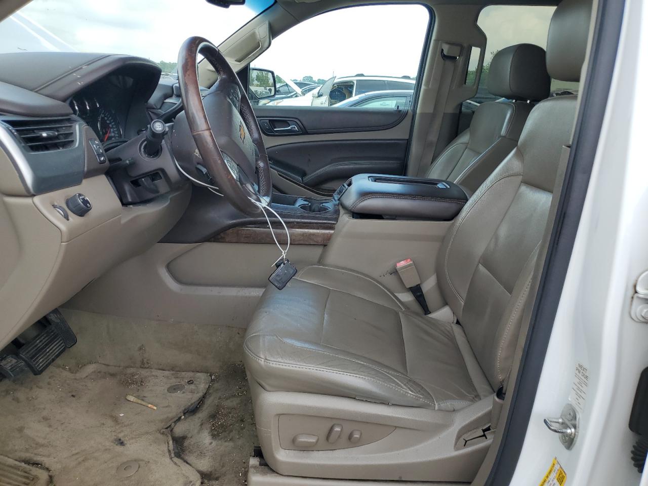 2015 Chevrolet Tahoe C1500 Lt VIN: 1GNSCBKC5FR548025 Lot: 56926065