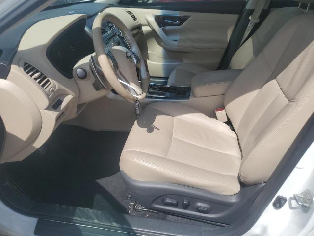 Sedans NISSAN ALTIMA 2015 White