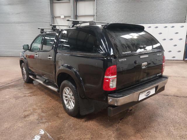 2015 TOYOTA HILUX INVI