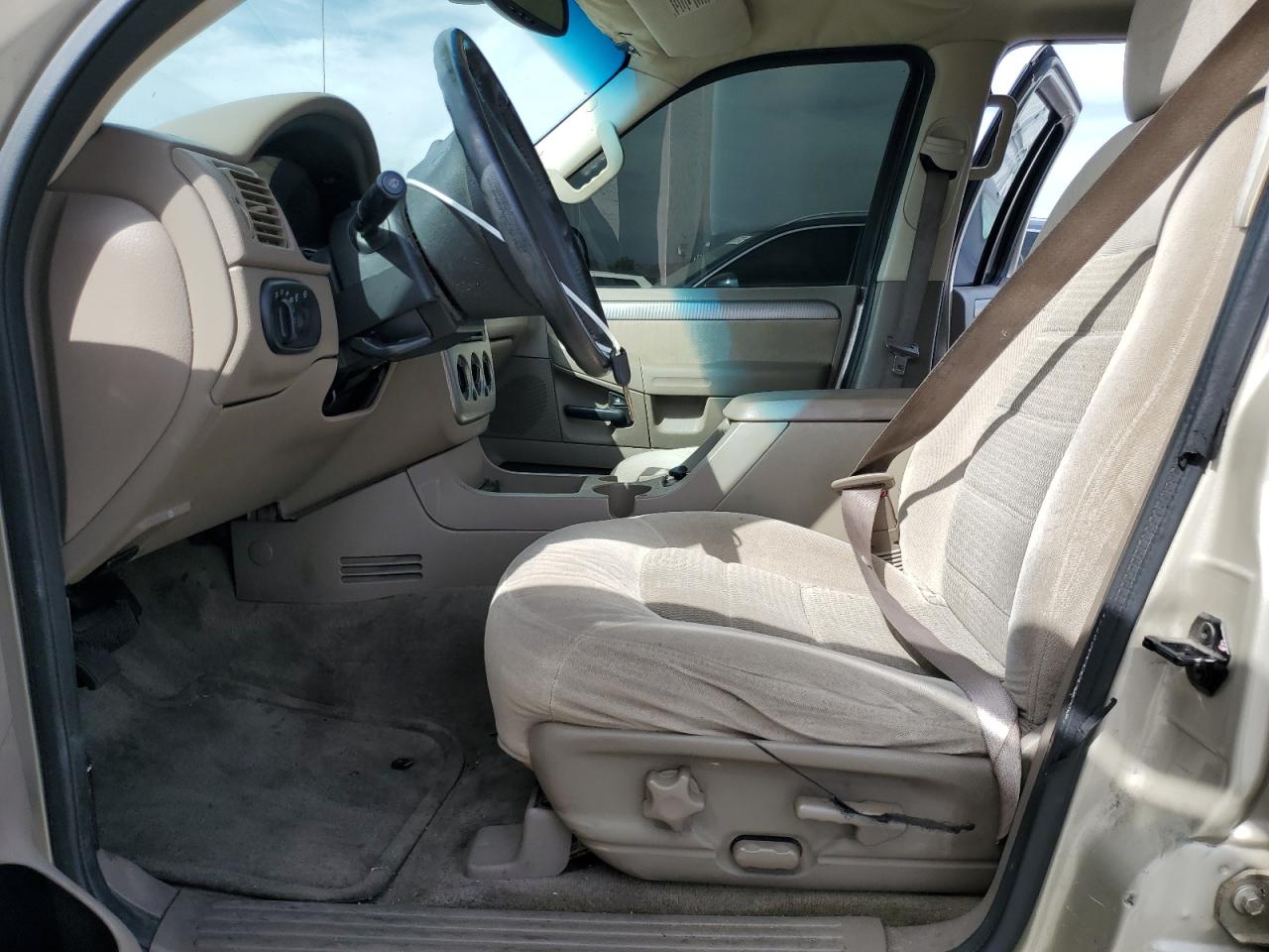 2004 Ford Explorer Xlt VIN: 1FMZU63K44ZA03864 Lot: 56771855
