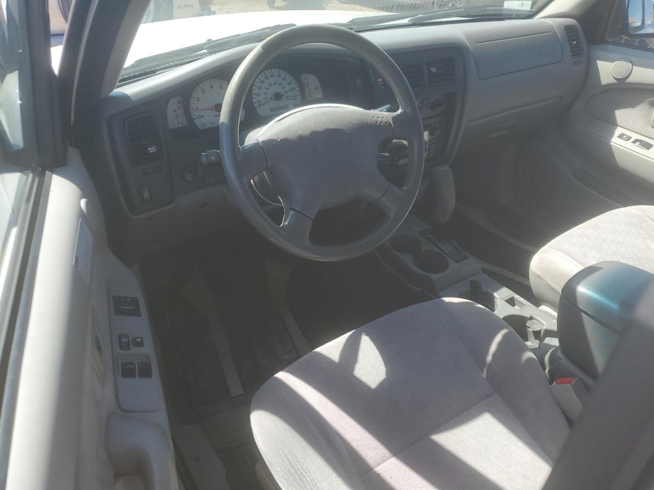 2001 Toyota Tacoma Xtracab Prerunner VIN: 5TESN92N41Z752406 Lot: 56558065