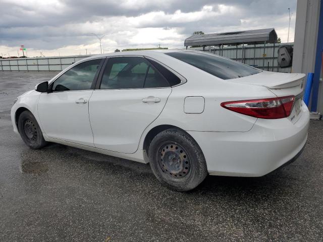  TOYOTA CAMRY 2017 Biały