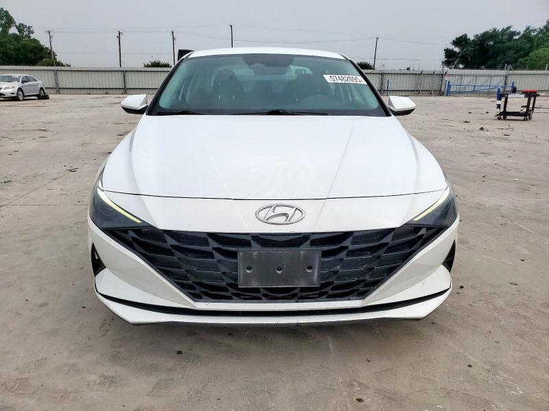  HYUNDAI ELANTRA 2021 Белый