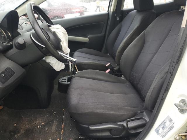  MAZDA 2 2012 White