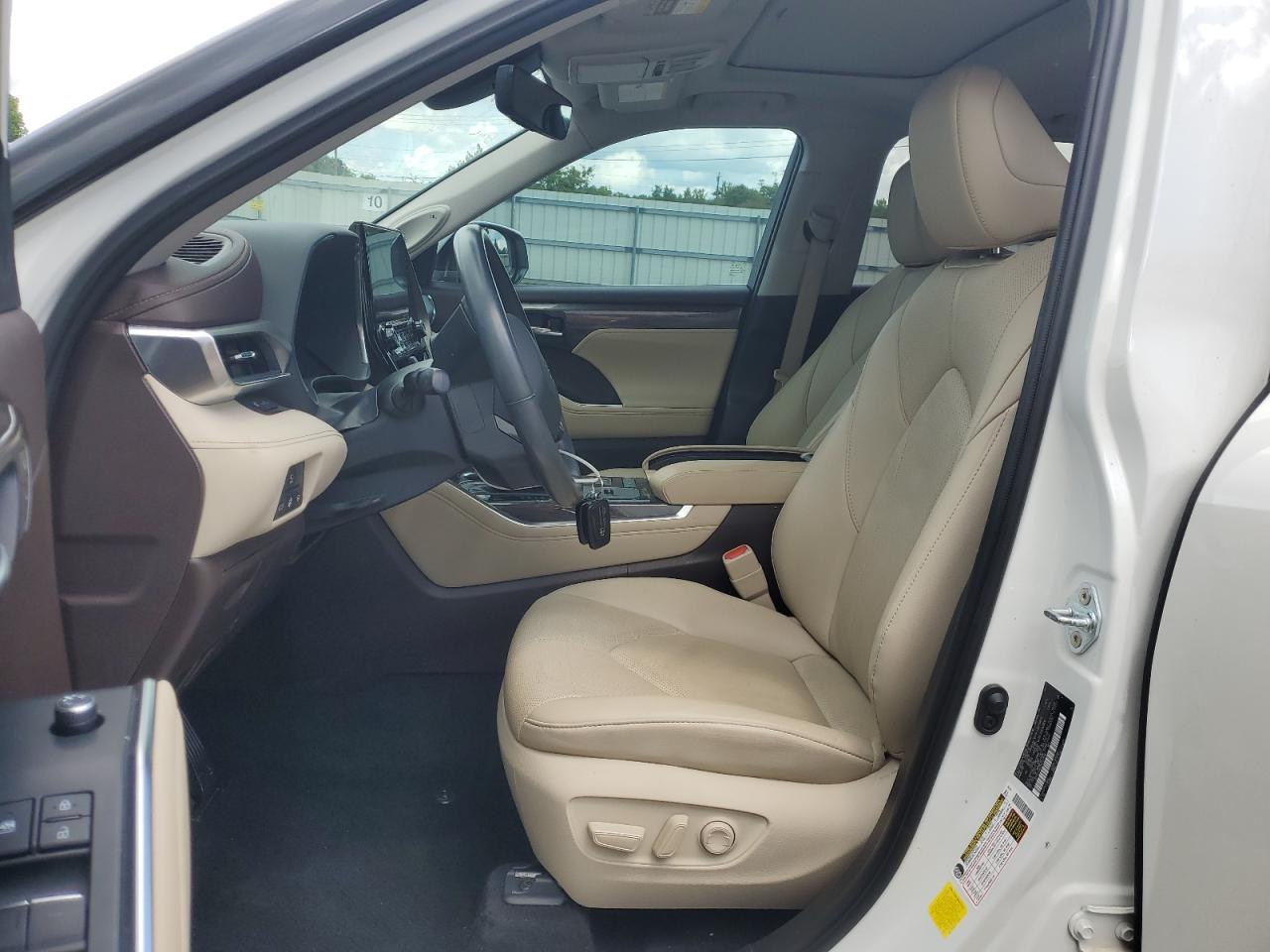 2021 Toyota Highlander Limited VIN: 5TDYZRAH2MS527686 Lot: 56644015