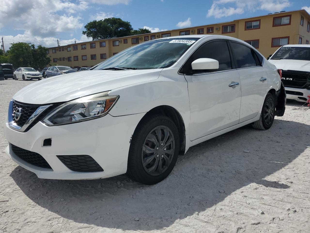 2017 Nissan Sentra S للبيع في Opa Locka، FL - Rear End