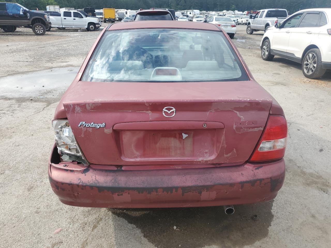 2002 Mazda Protege Dx VIN: JM1BJ225521564900 Lot: 56835065