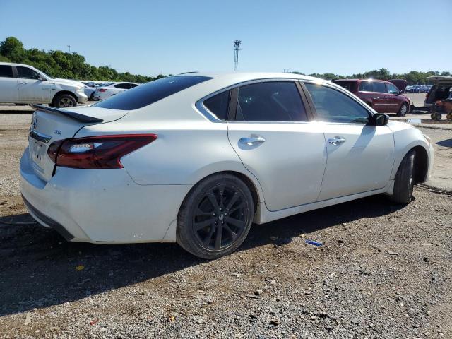  NISSAN ALTIMA 2017 White