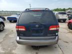2001 Toyota Sienna Le للبيع في Lawrenceburg، KY - Front End