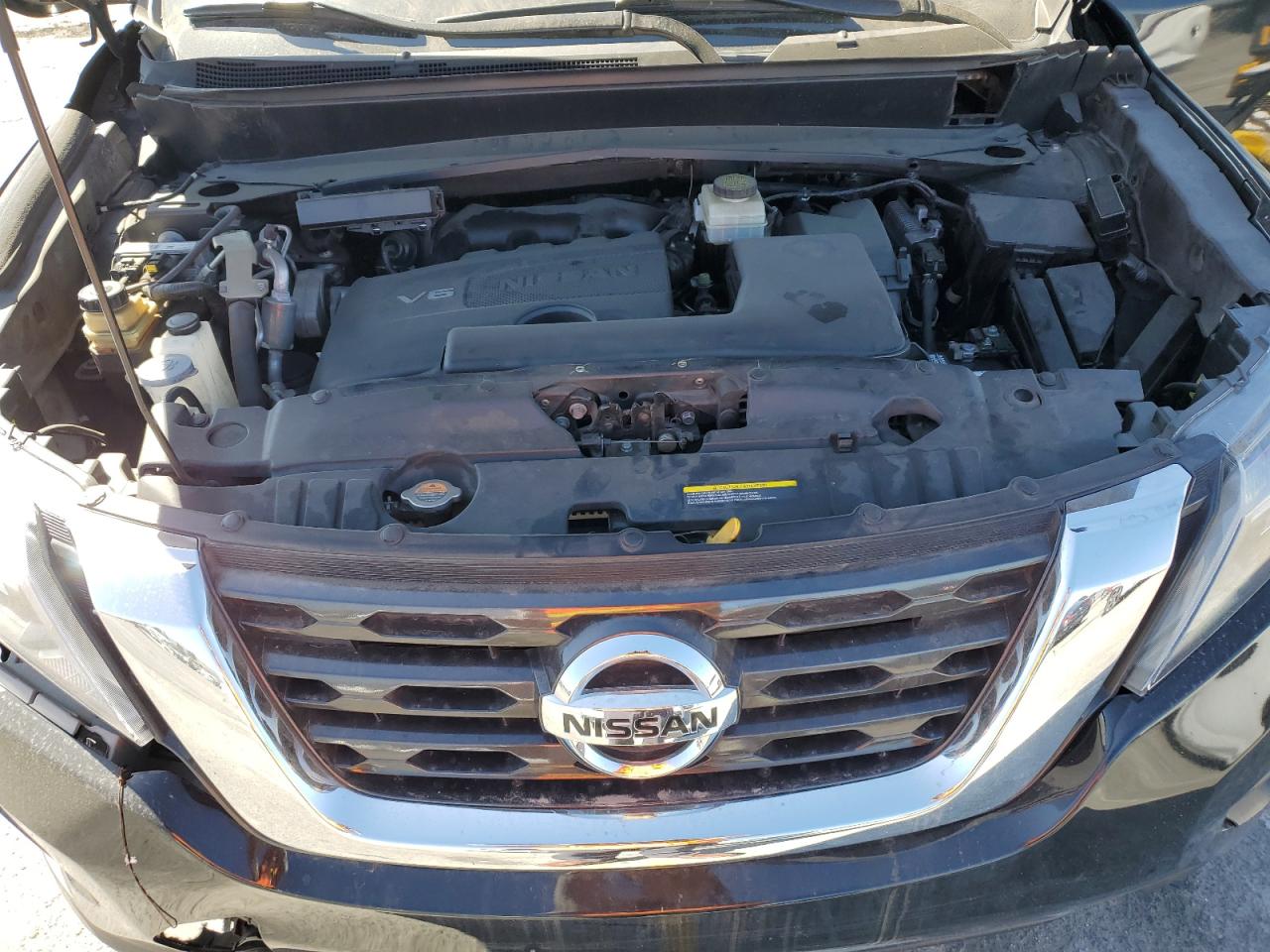 2018 Nissan Pathfinder S VIN: 5N1DR2MN5JC641939 Lot: 54677275