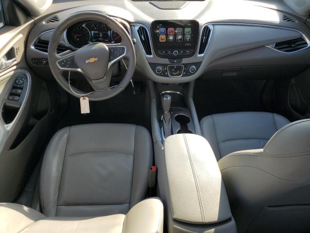 Седани CHEVROLET MALIBU 2017 Білий