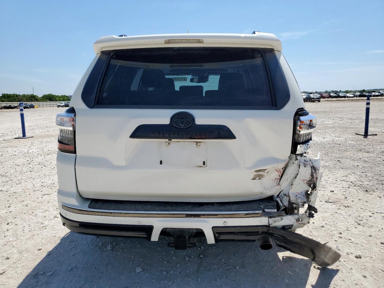2020 Toyota 4Runner Sr5 VIN: JTEZU5JR0L5220926 Lot: 57238995