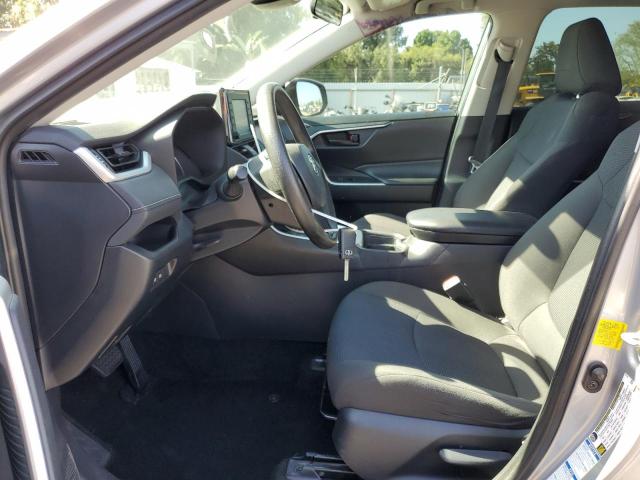  TOYOTA RAV4 2019 Серебристый