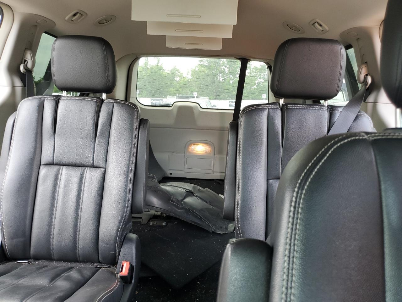 2016 Chrysler Town & Country Touring VIN: 2C4RC1BG8GR118683 Lot: 56908125