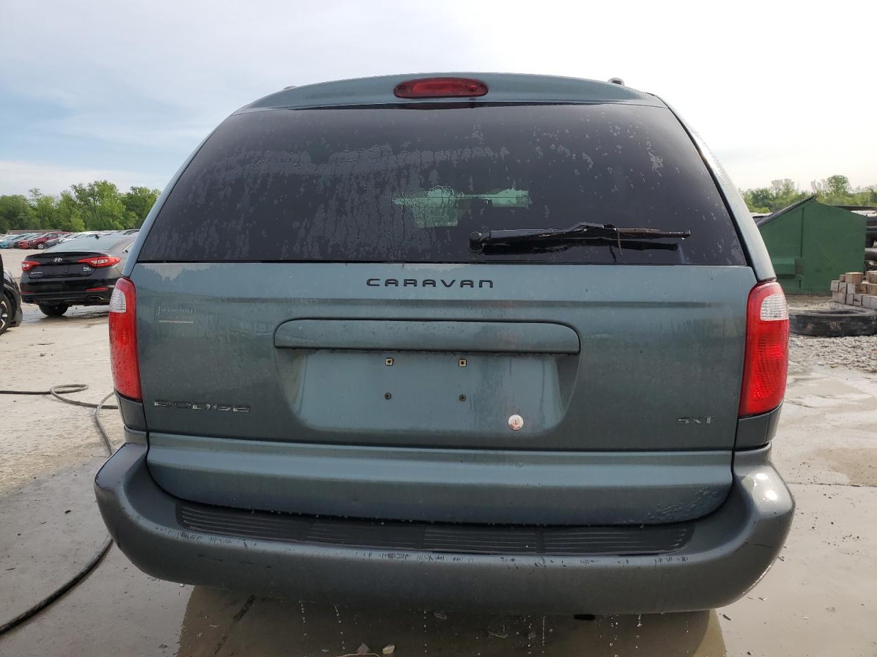 2005 Dodge Caravan Sxt VIN: 1D4GP45R75B341144 Lot: 55465635