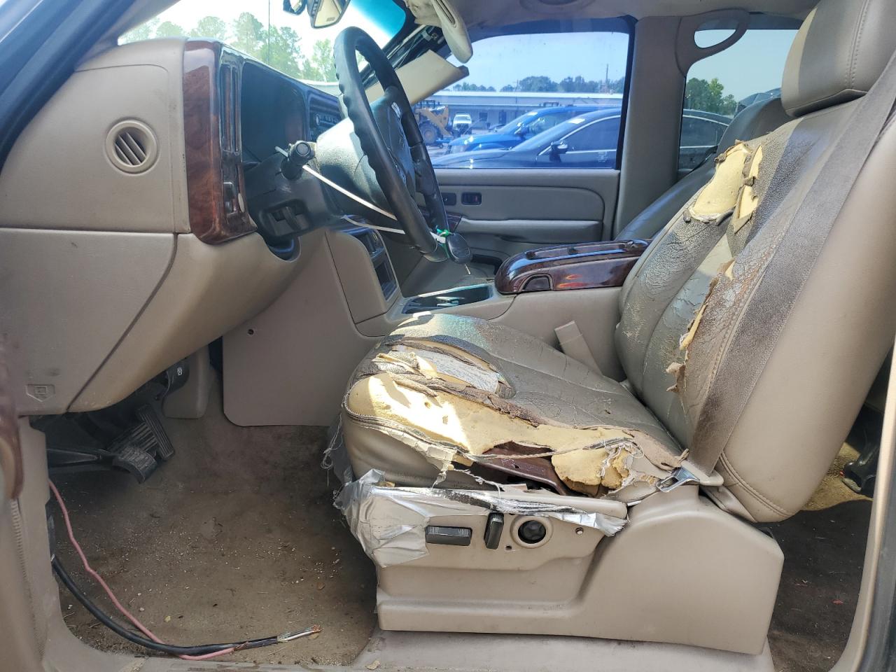 2005 GMC New Sierra C1500 VIN: 2GTEC13T351389897 Lot: 56167155