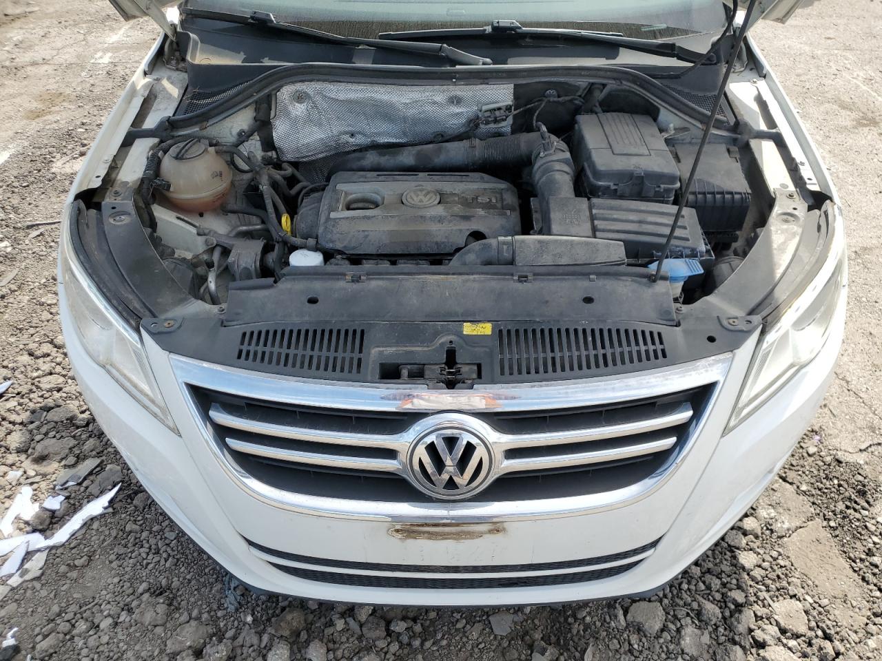 2010 Volkswagen Tiguan S VIN: WVGAV7AX8AW002843 Lot: 54982595