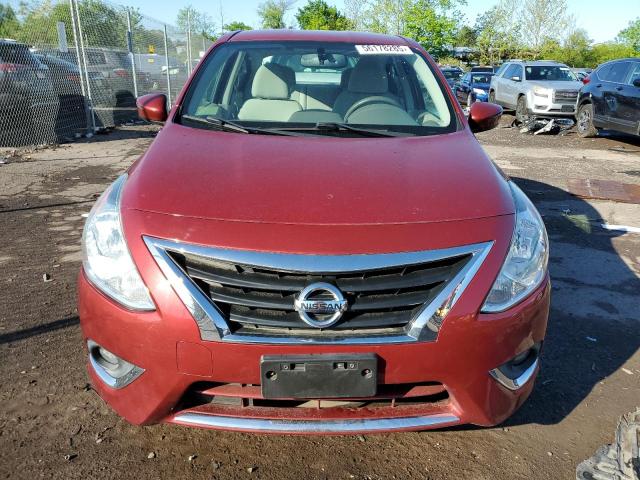  NISSAN VERSA 2016 Червоний
