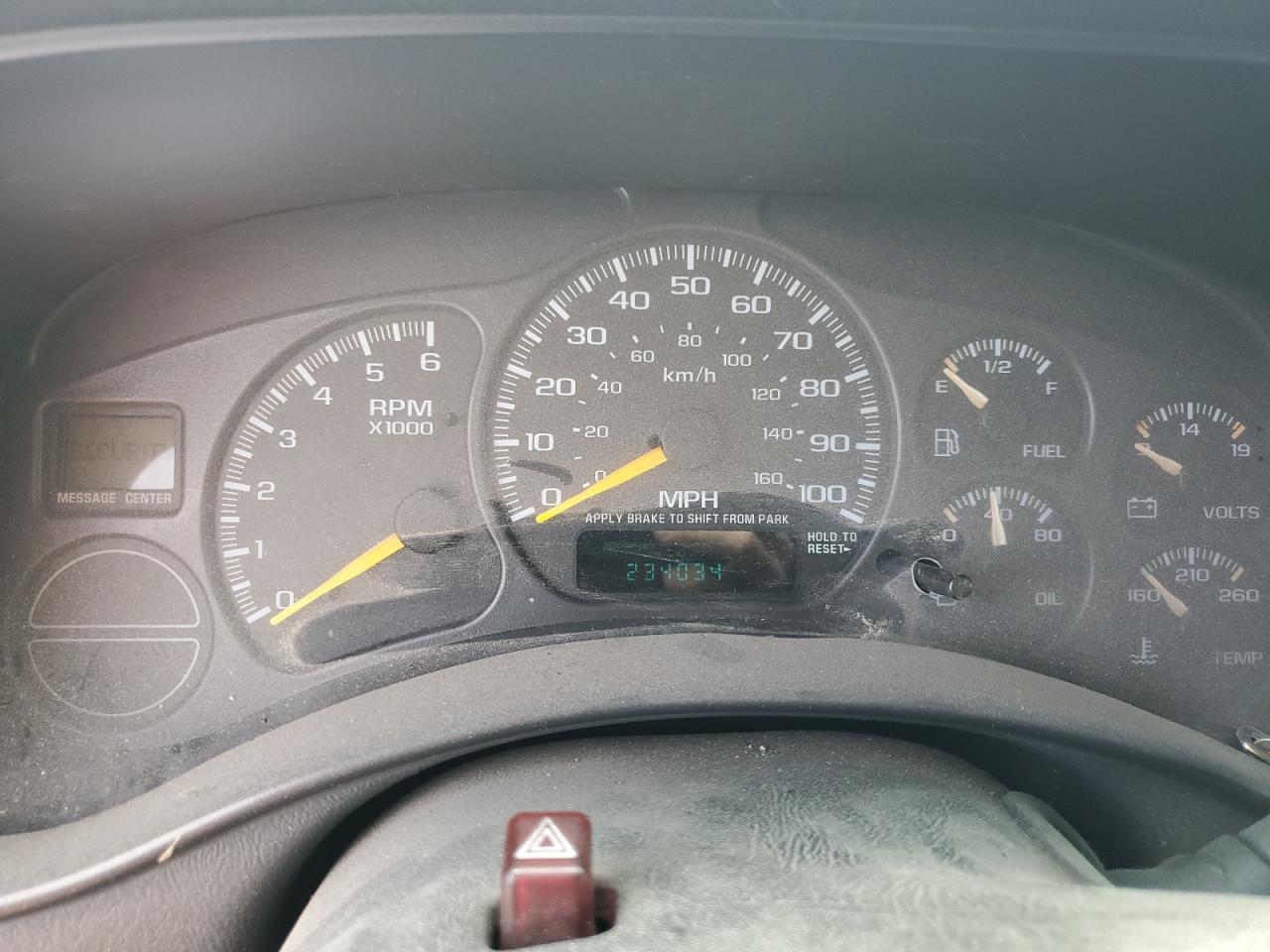 2000 Chevrolet Tahoe K1500 VIN: 1GNEK13T1YJ111424 Lot: 58377725