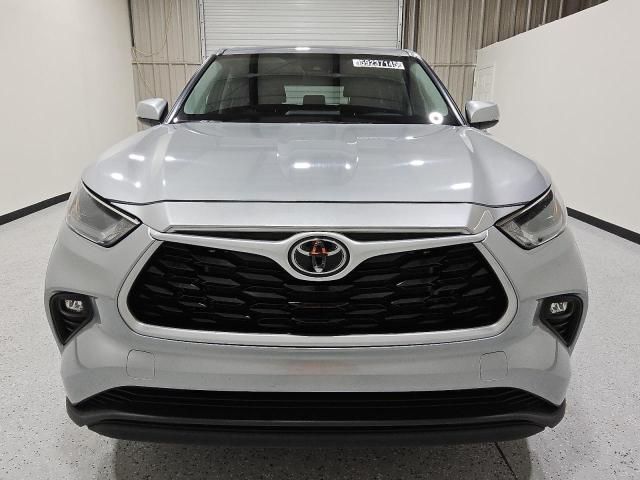  TOYOTA HIGHLANDER 2023 Silver