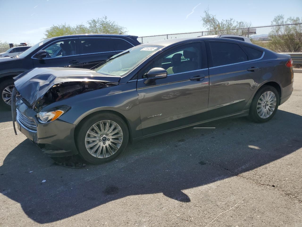 2016 Ford Fusion Se Hybrid for Sale in North Las Vegas, NV - Front End