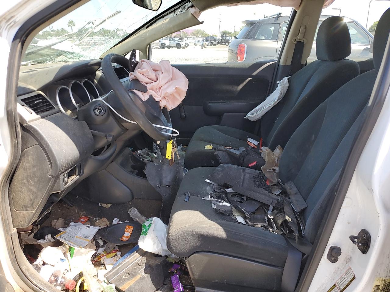 2011 Nissan Versa S VIN: 3N1BC1AP3BL454513 Lot: 56865555