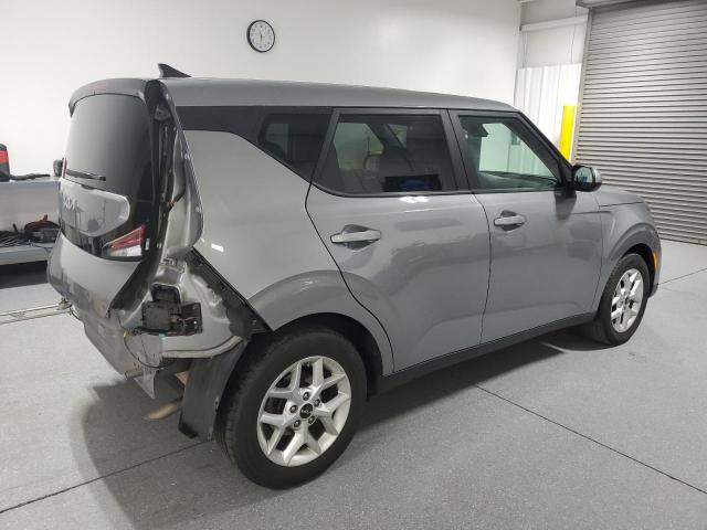  KIA SOUL 2023 Srebrny