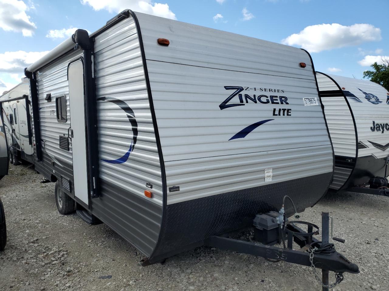 2017 Crossroads Zinger for Sale in Louisville, KY - Hail