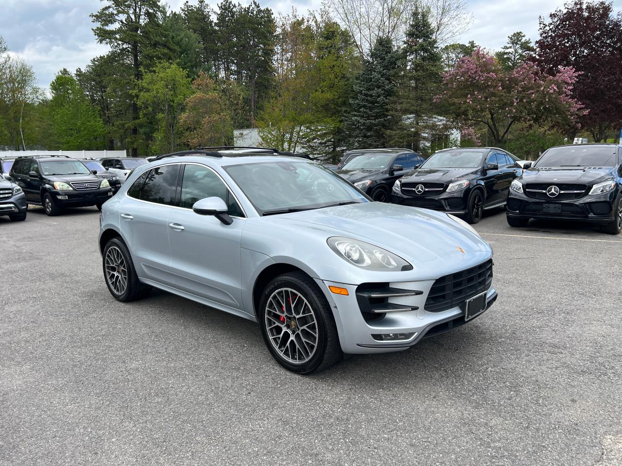 2015 Porsche Macan Turbo na sprzedaż w North Billerica, MA - Minor Dent/Scratches
