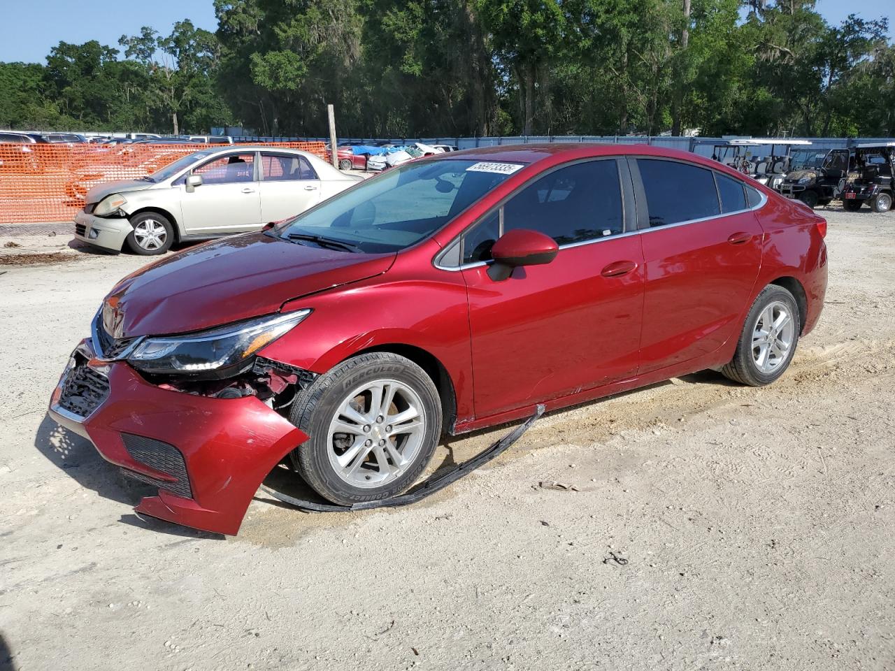 2018 Chevrolet Cruze Lt for Sale in Ocala, FL - Front End