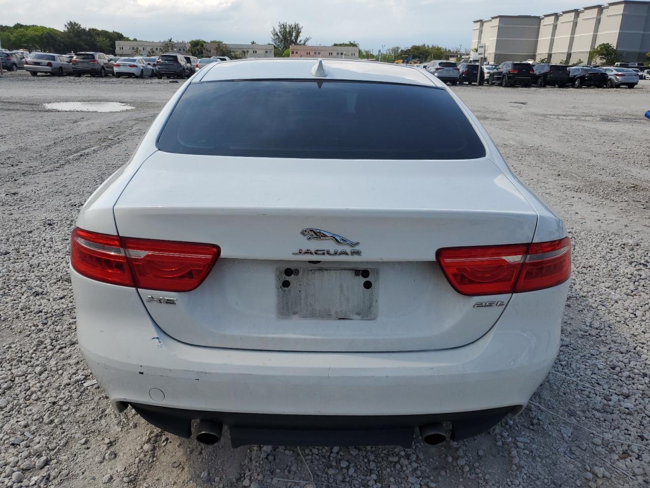 2018 Jaguar Xe Premium VIN: SAJAD4FX8JCP36576 Lot: 58383735