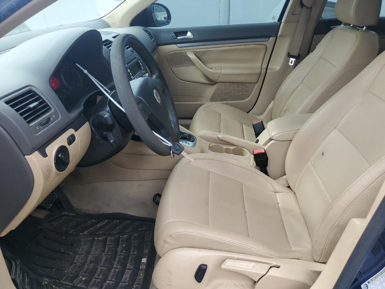 2006 Volkswagen Jetta 2.5 Option Package 1 VIN: 3VWSG71K26M723901 Lot: 54797055