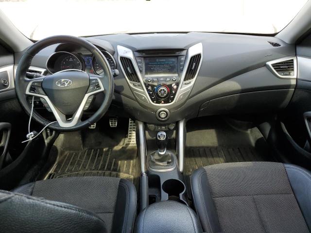  HYUNDAI VELOSTER 2013 Srebrny