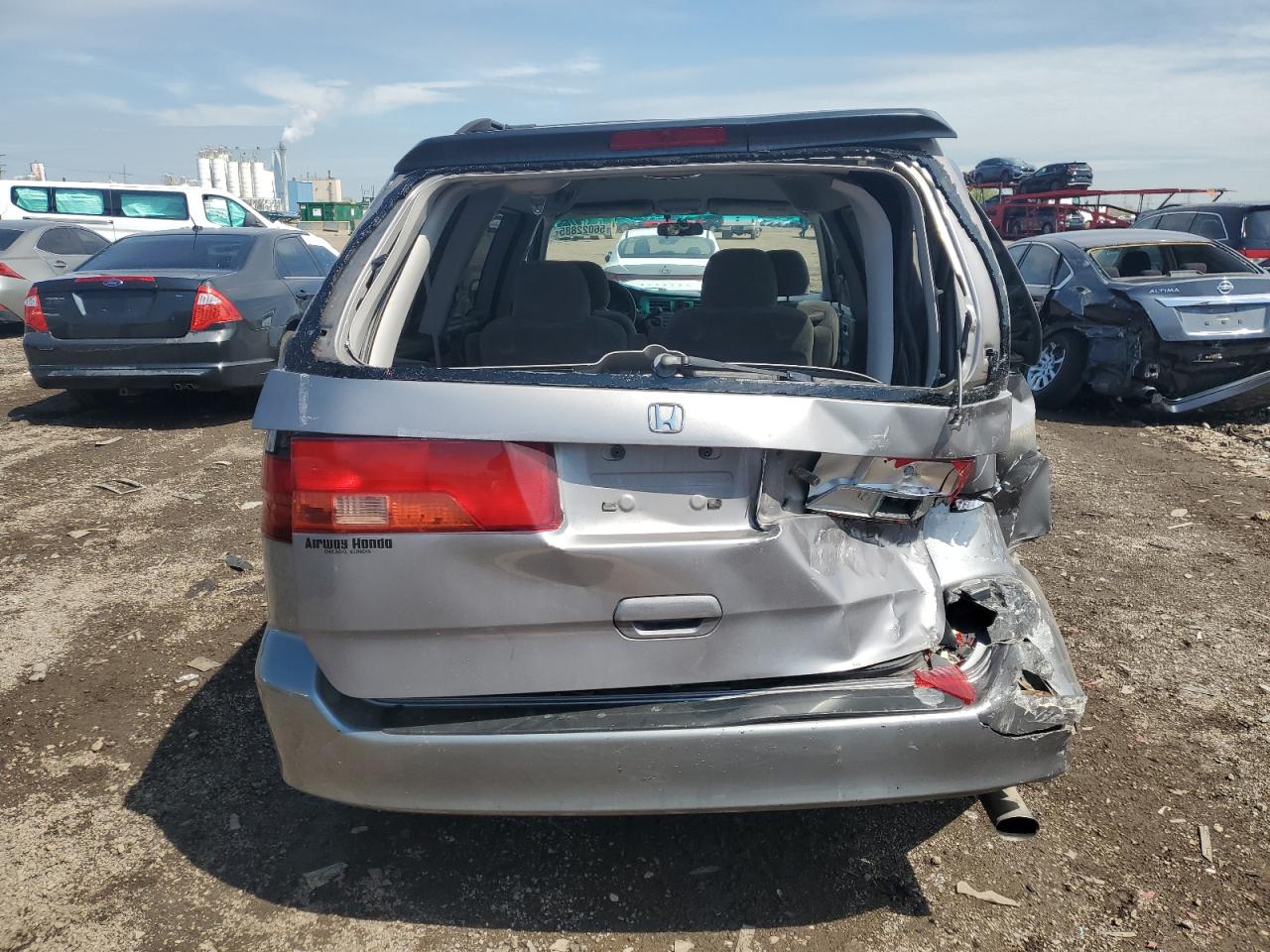 2000 Honda Odyssey Lx VIN: 2HKRL1852YH617953 Lot: 56022885