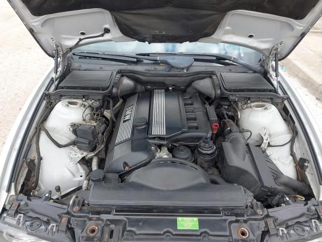 2002 BMW 525 I SPOR