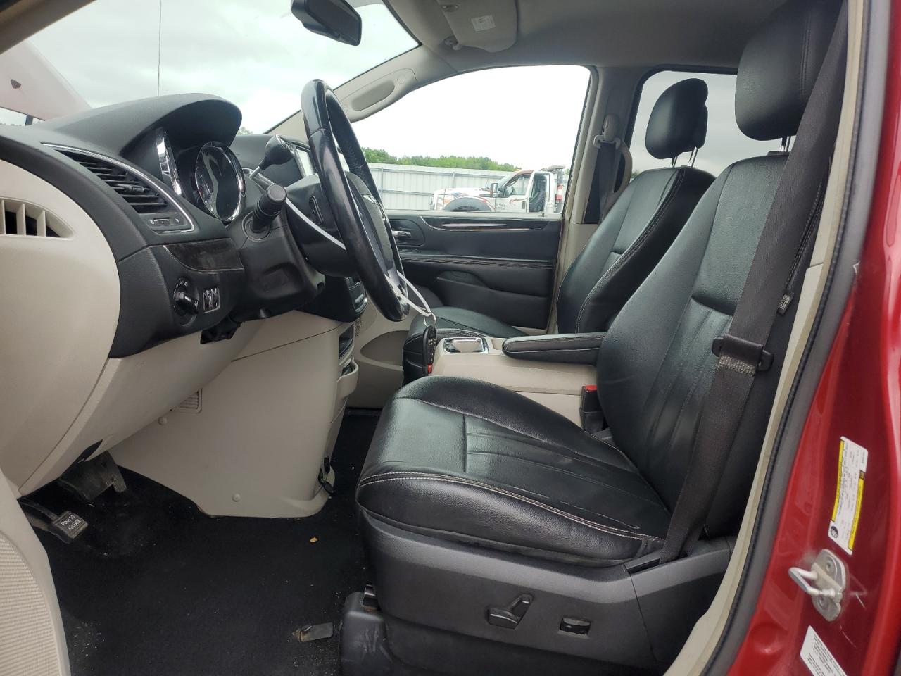 2013 Chrysler Town & Country Touring VIN: 2C4RC1BG3DR557561 Lot: 58953825