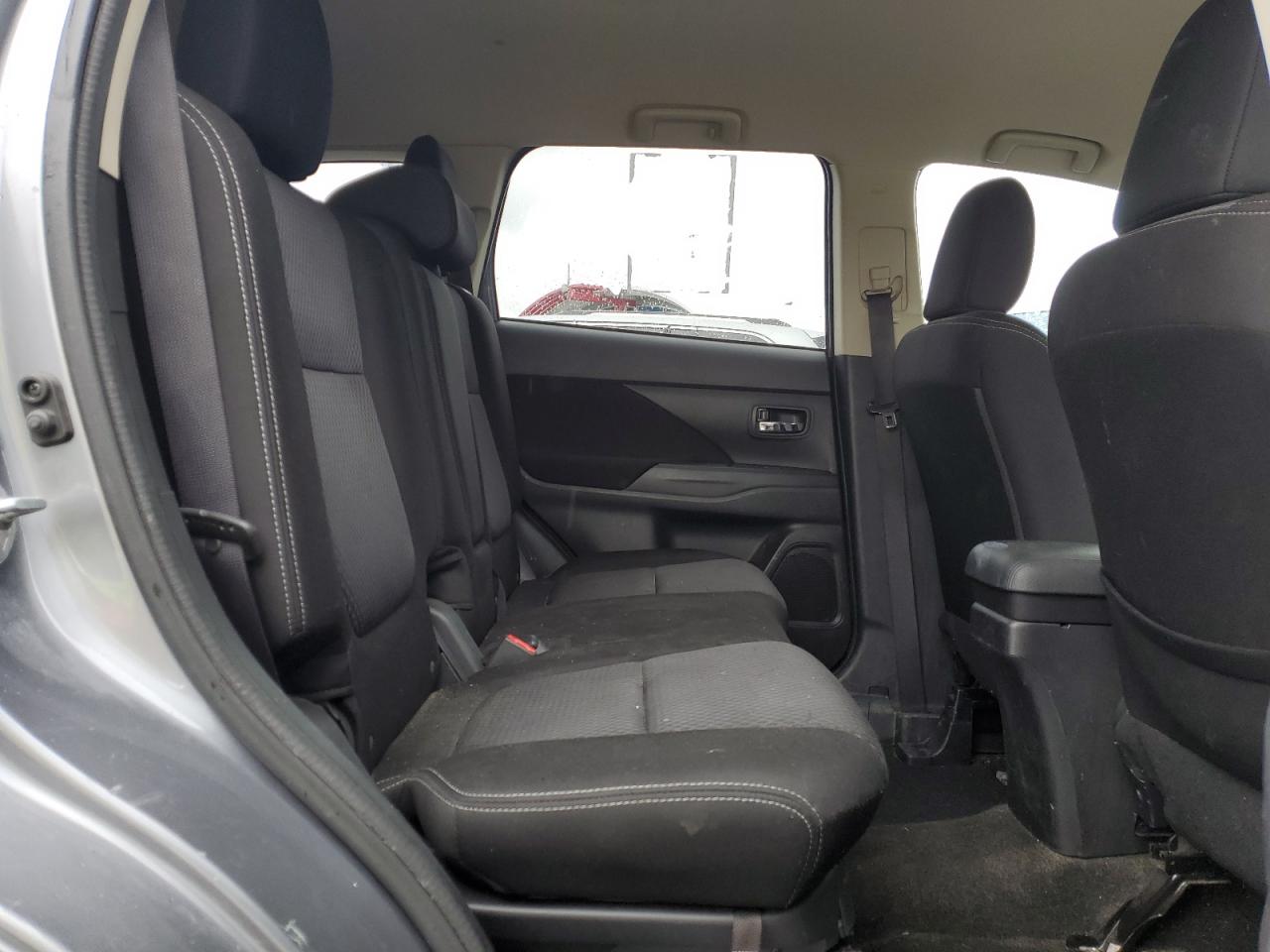 2016 Mitsubishi Outlander Se VIN: JA4AZ3A35GZ018028 Lot: 58202405