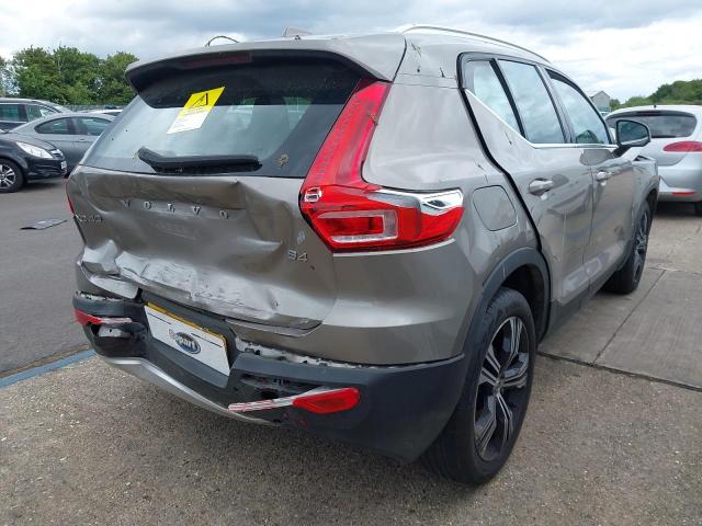 2020 VOLVO XC40 INSCR