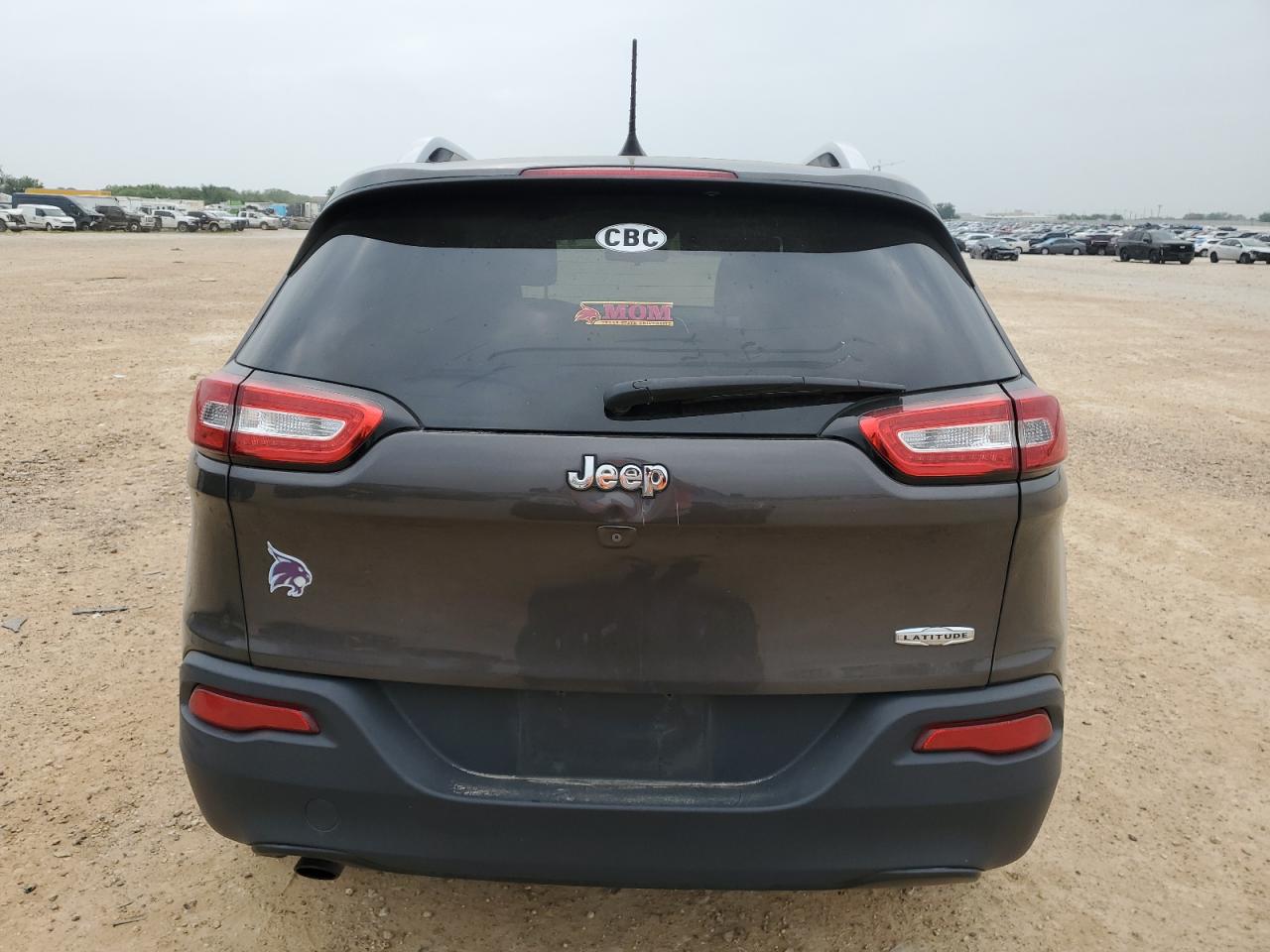 2018 Jeep Cherokee Latitude Plus VIN: 1C4PJLLB6JD537900 Lot: 54627545