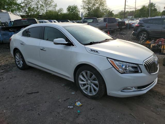  BUICK LACROSSE 2016 Biały