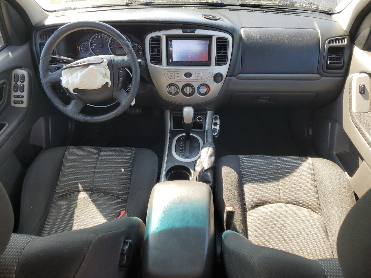 2006 Mazda Tribute S VIN: 4F2YZ04166KM09208 Lot: 55902425