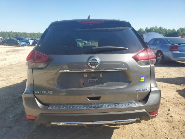  NISSAN ROGUE 2018 Szary