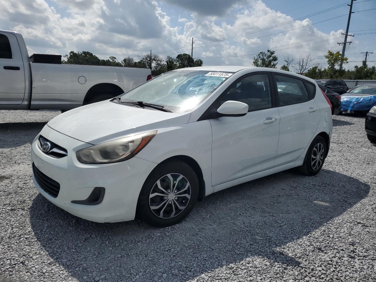 2014 Hyundai Accent Gls за продажба в Riverview, FL - Normal Wear