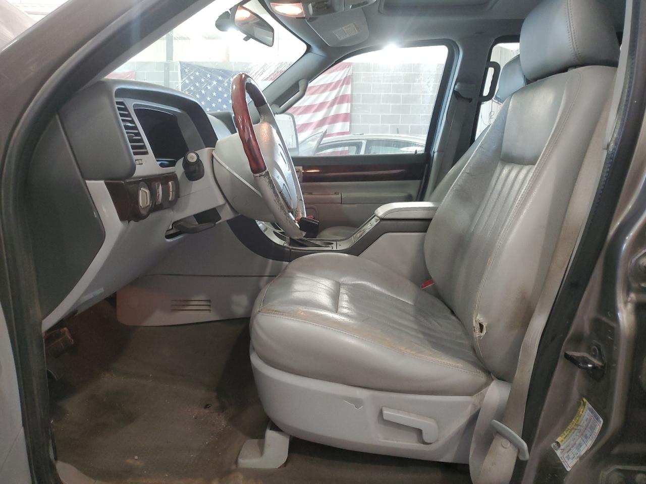 2004 Lincoln Aviator VIN: 5LMEU88H04ZJ16196 Lot: 57163505