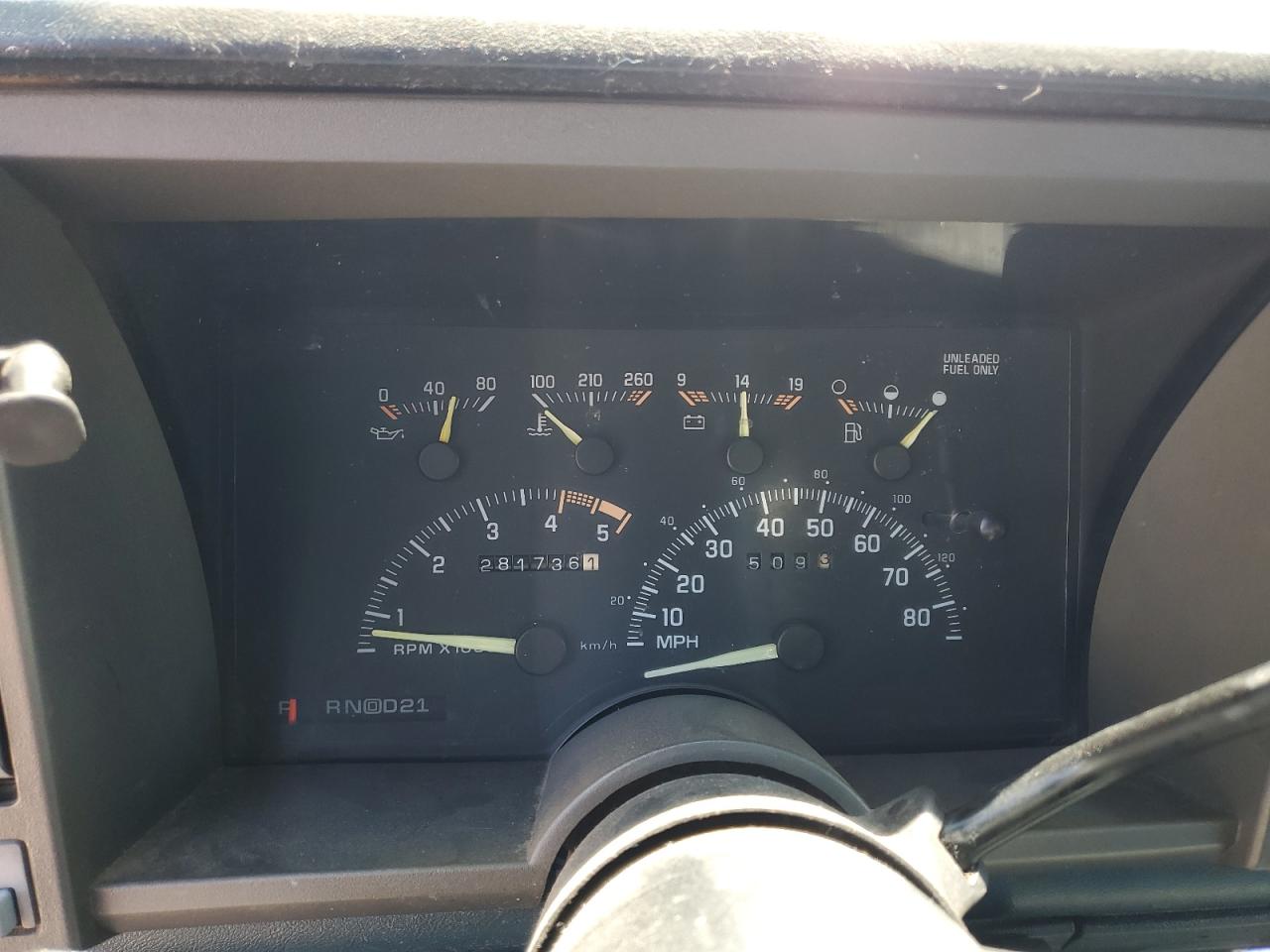 1994 Chevrolet Gmt-400 C1500 VIN: 2GCEC19K6R1294447 Lot: 55354785