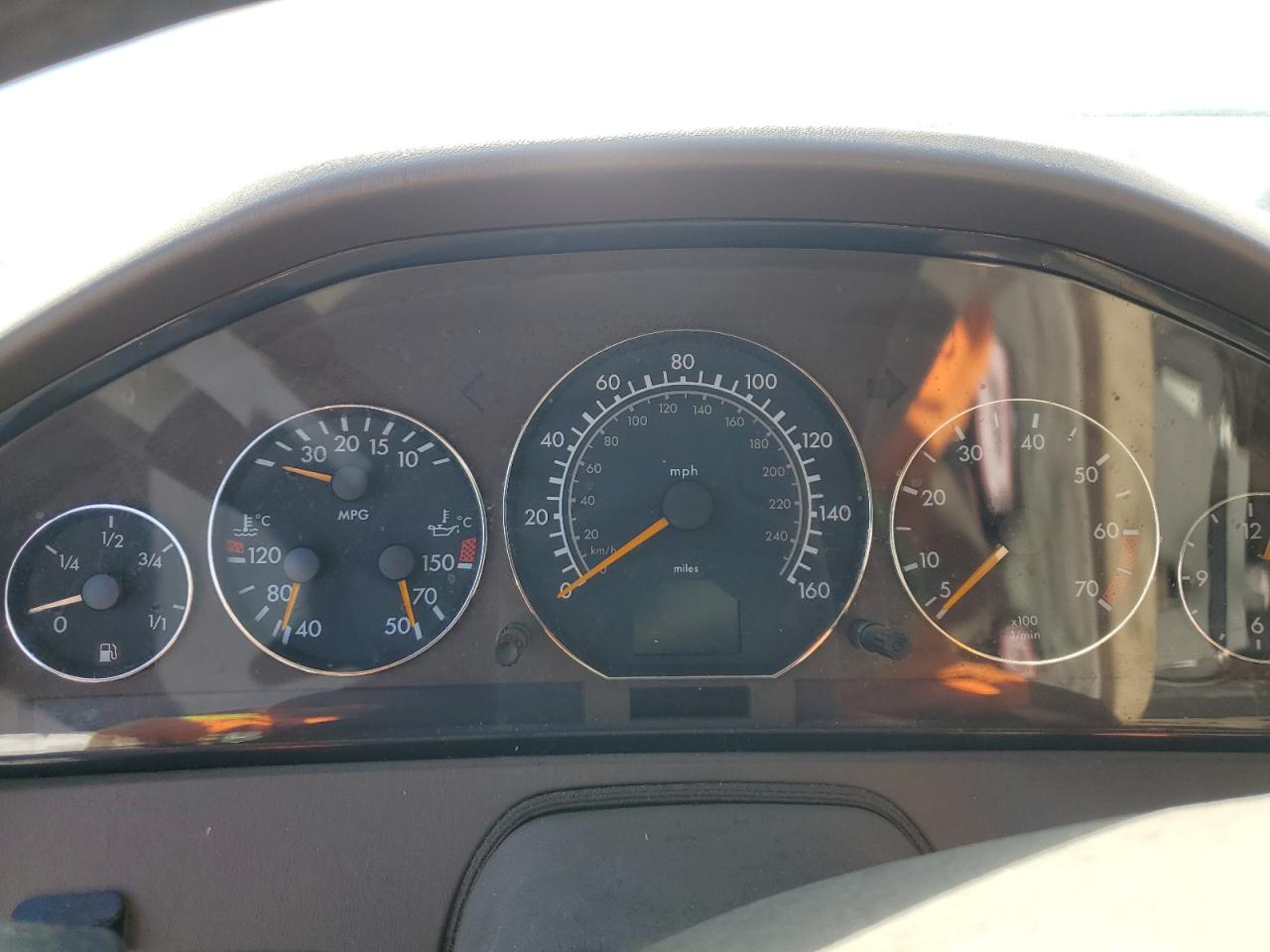 1999 Mercedes-Benz Sl 500 VIN: WDBFA68F6XF182294 Lot: 57094475