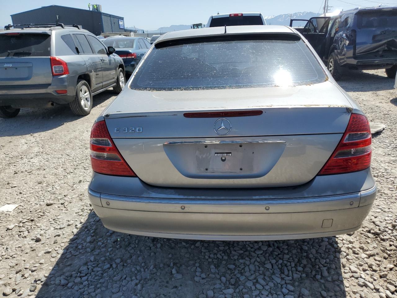 2005 Mercedes-Benz E 320 VIN: WDBUF65J65A649385 Lot: 56427365