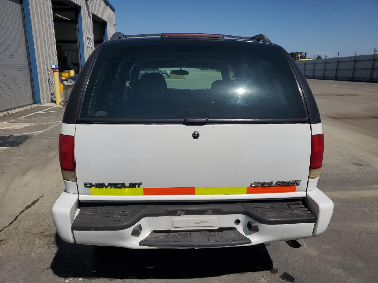 2000 Chevrolet Blazer VIN: 1GNDT13W7YK146207 Lot: 54087865