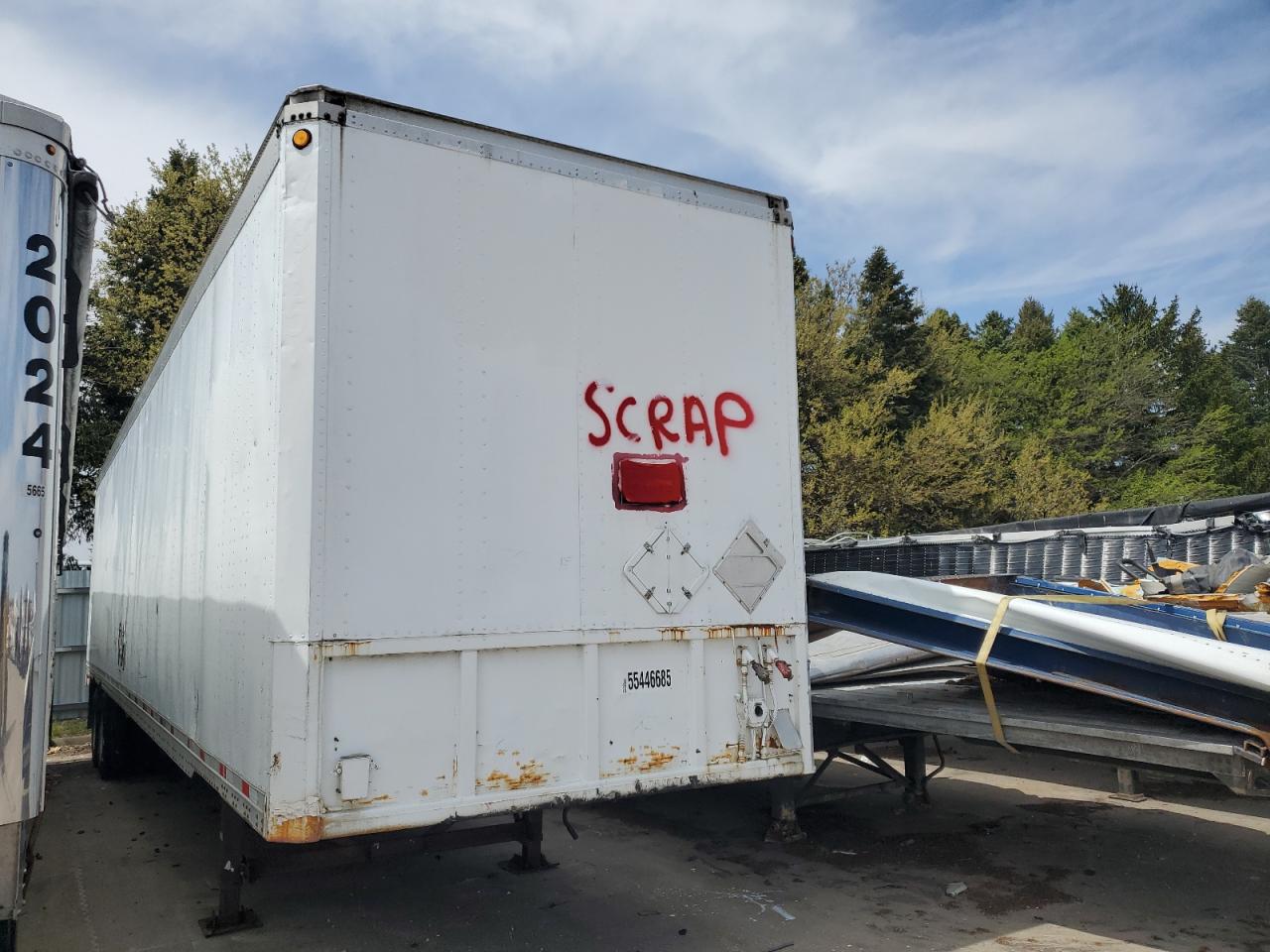 1999 Monon Dry Van Trailer for Sale in Eldridge, IA - Side