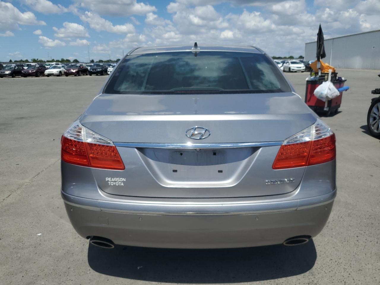 2010 Hyundai Genesis 3.8L VIN: KMHGC4DE7AU081149 Lot: 56995105